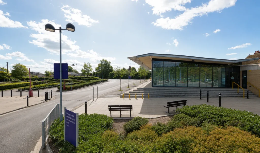 Photograph of Tadley Library
